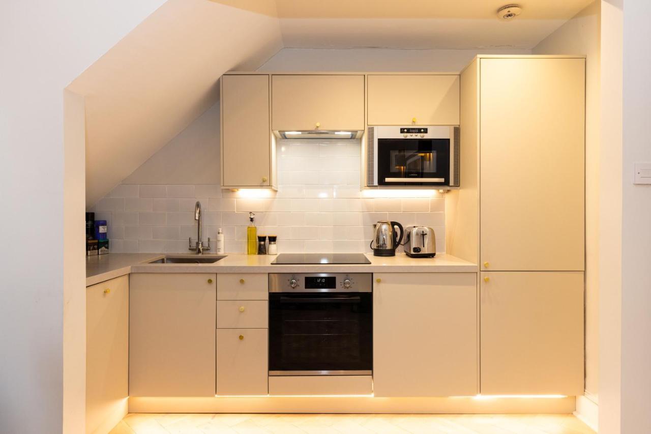 Righ Properties - Luxurious City Centre Three Bedroom Apartment Édimbourg Extérieur photo